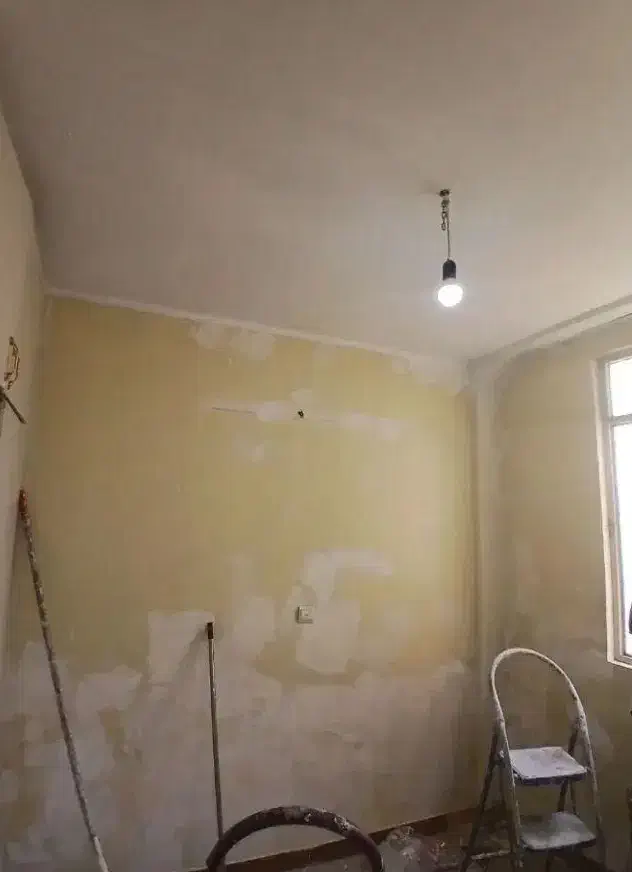 نصاب کاغذ دیواری و پوستر|خدمات پیشه و مهارت|نسیم‌شهر, |دیوار