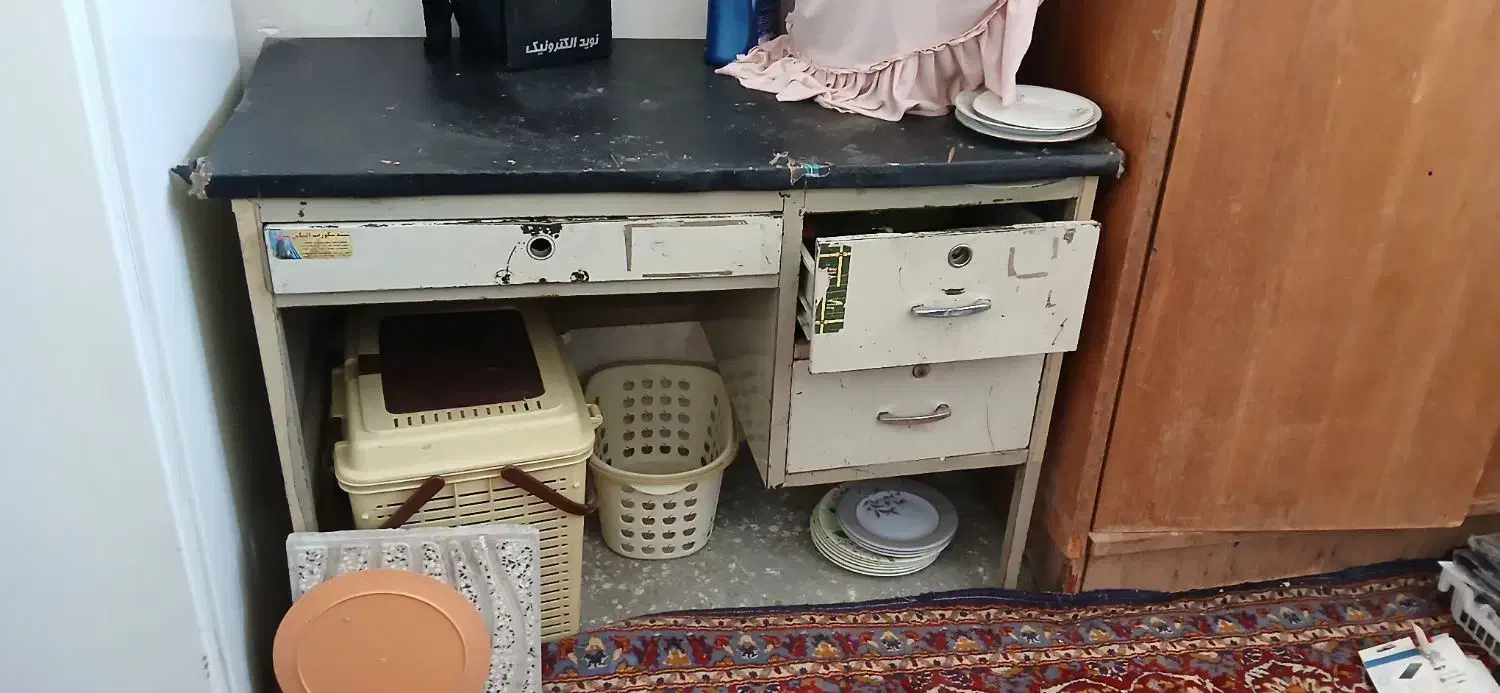 میزکار|میز تحریر و کامپیوتر|شاهرود, |دیوار