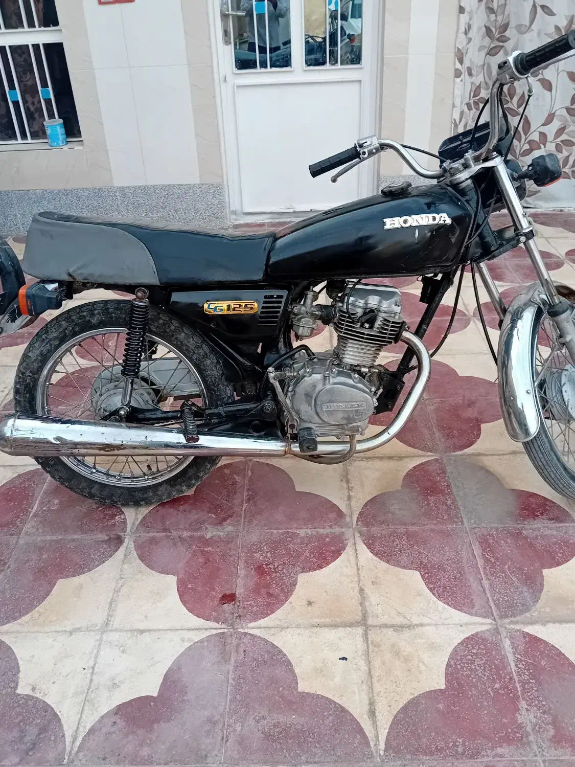 موتور مدل ۸۳ پلاک قدیم|موتورسیکلت|شیراز, داریون|دیوار