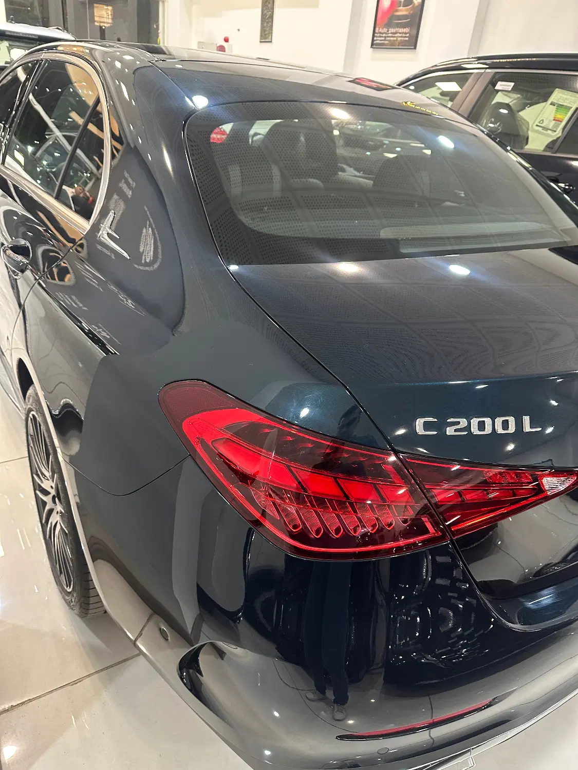 بنز C200L رنگ خاص|خودرو سواری و وانت|شیراز, غدیر جنوبی|دیوار
