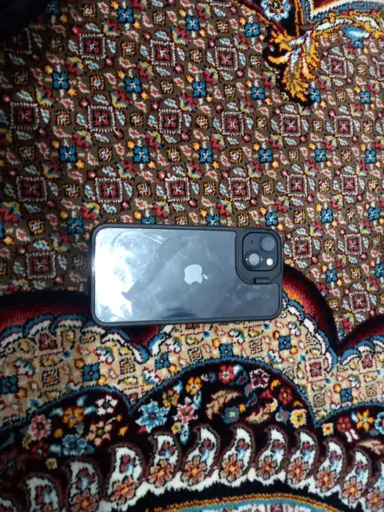 آیفون ۱۳نرمال|موبایل|هشتگرد, هشتگرد قدیم|دیوار