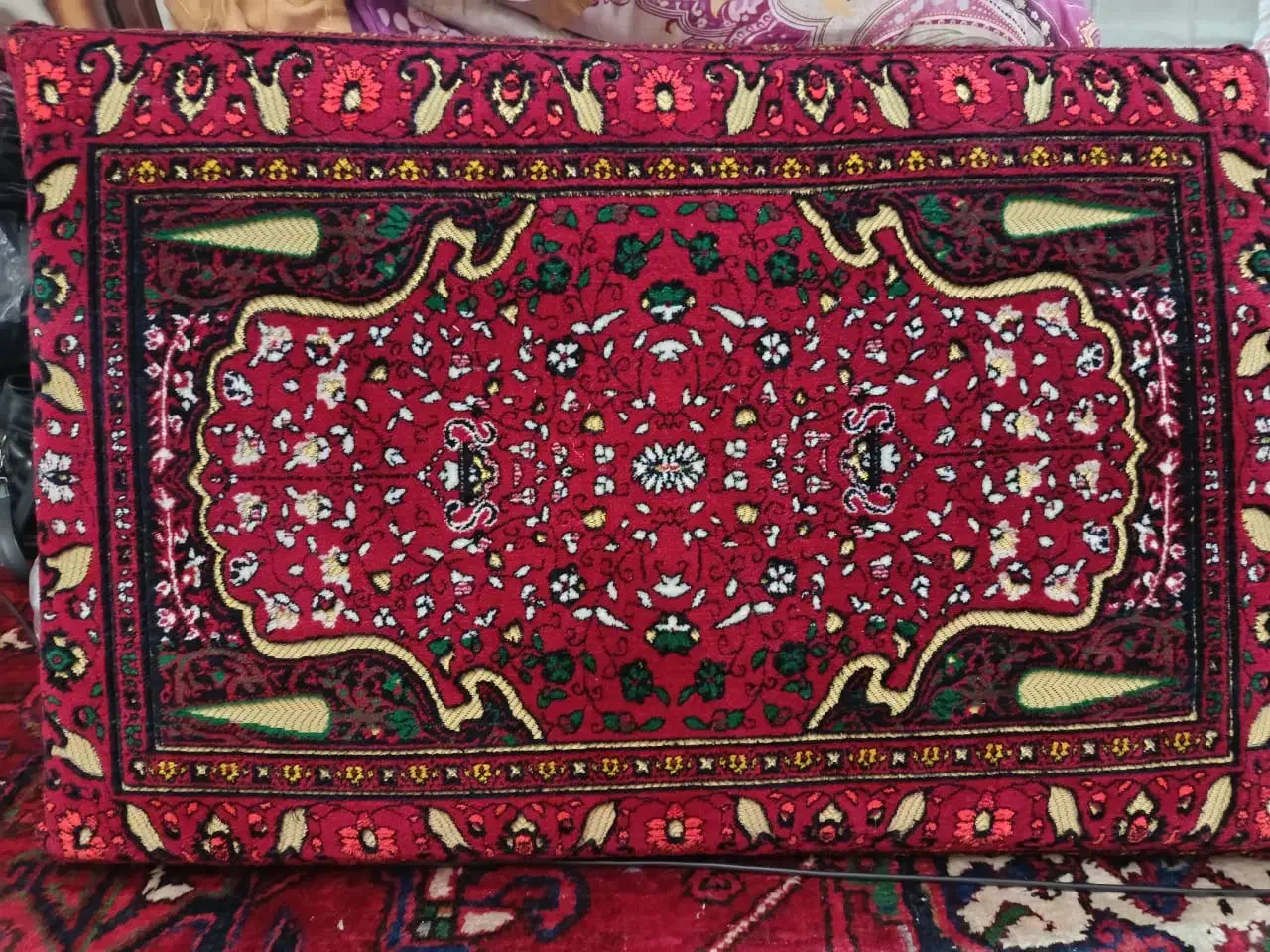 پشتی ماشینی|پشتی|تبریز, |دیوار