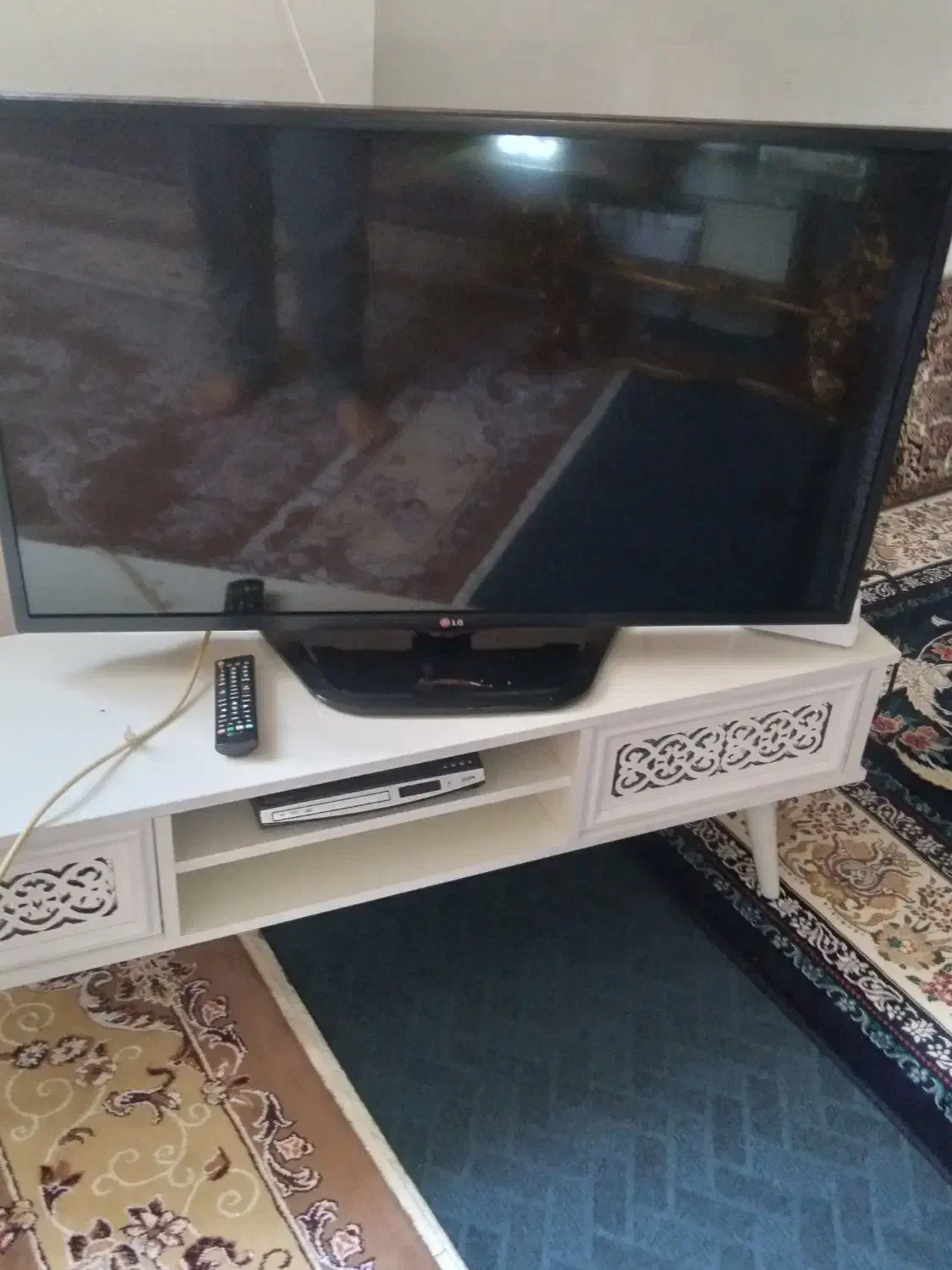 تلویزیون ال ای دی ۴۲ اینچ ال جی اصل کره|تلویزیون و پروژکتور|مشهد, عسگریه|دیوار