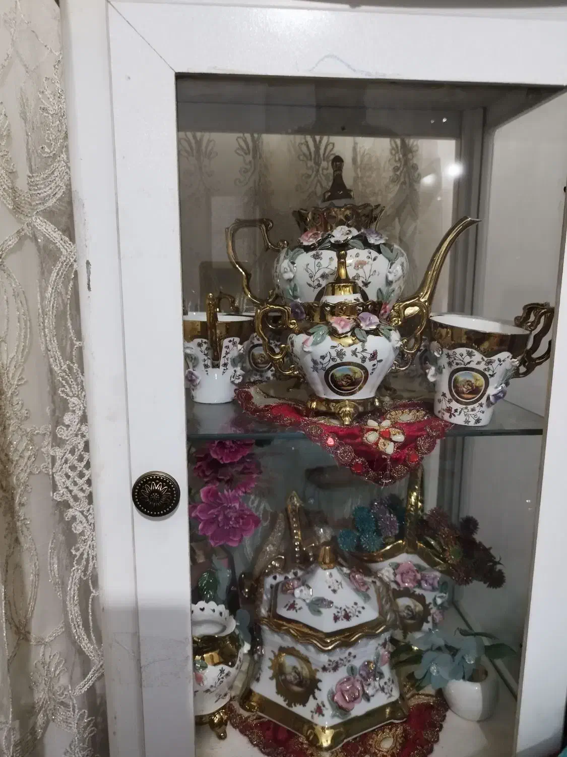 سرویس صبحانه خوری چینی گل برجسته|ظروف سرو و پذیرایی|محمدیه-قزوین, |دیوار