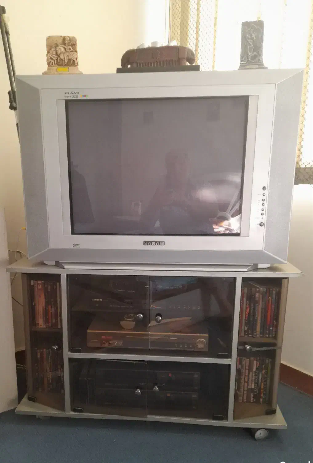 تلویزیون صنام ۲۹ اینچ صفحه تخت|تلویزیون و پروژکتور|کرج, شهرک فهمیده|دیوار