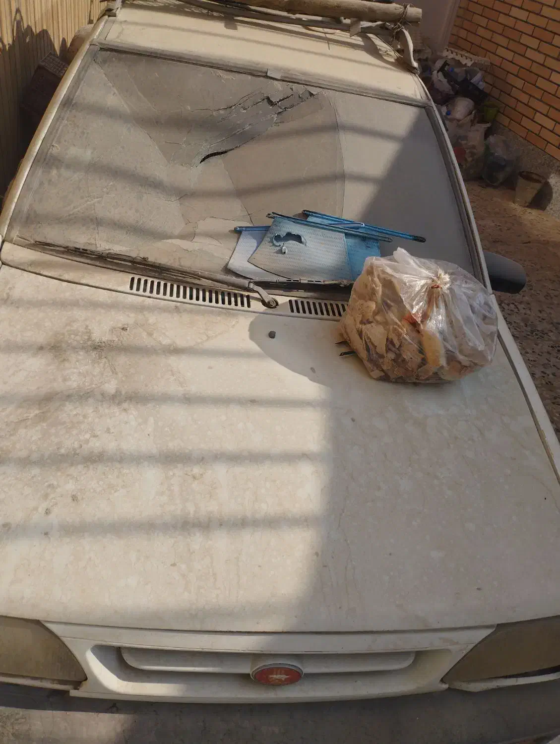 فروش پراید مدل ۸۲ اسقاطی|خودرو سواری و وانت|خمینی‌شهر, |دیوار