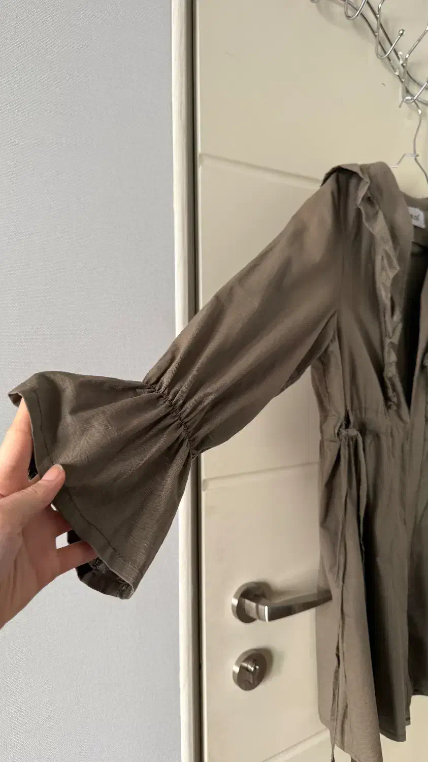 مانتو|لباس|گرگان, |دیوار