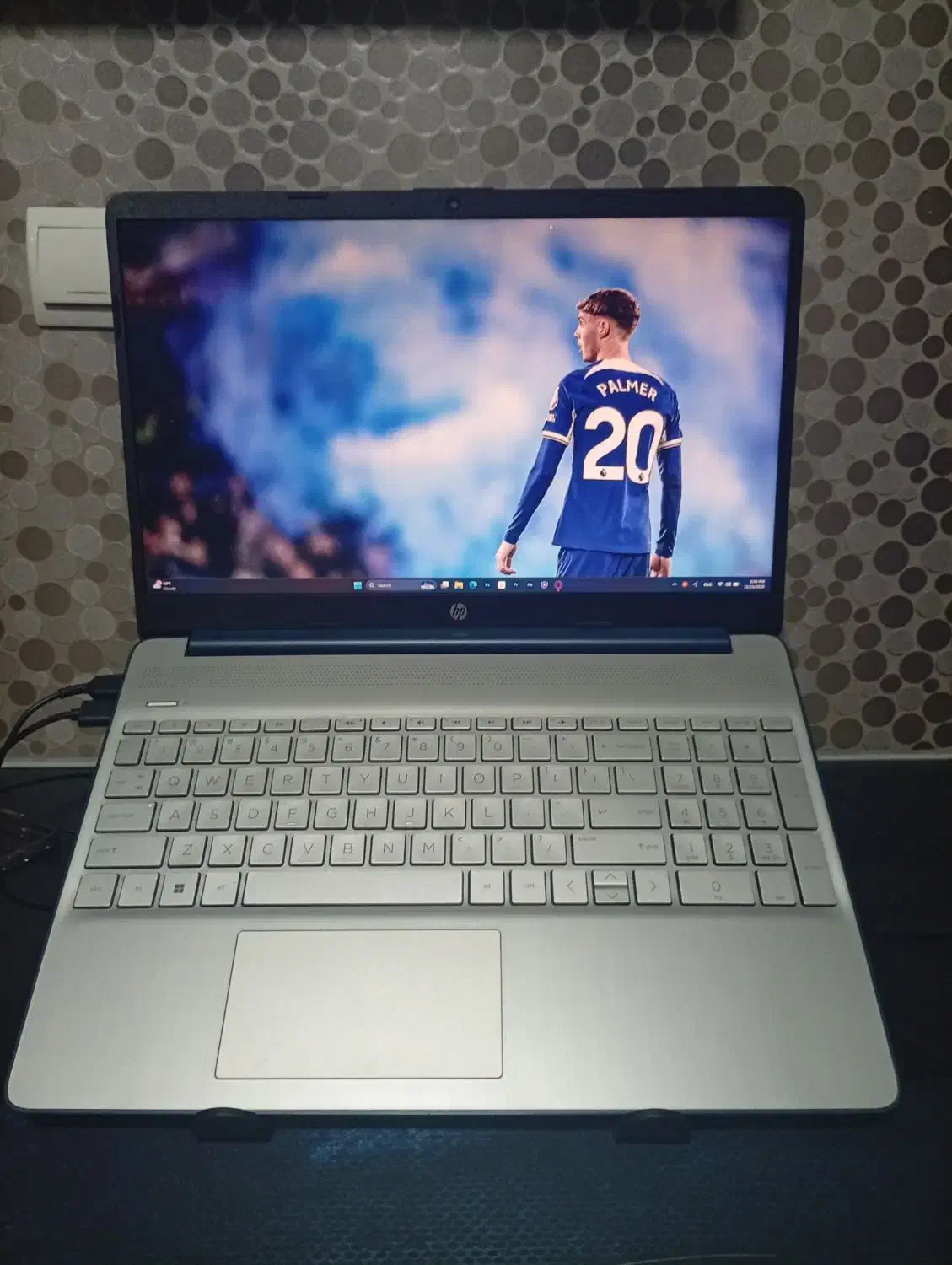 لپ تاپ hp 256 GB + پایه لپ تاپ|رایانه همراه|تهران, گرگان|دیوار