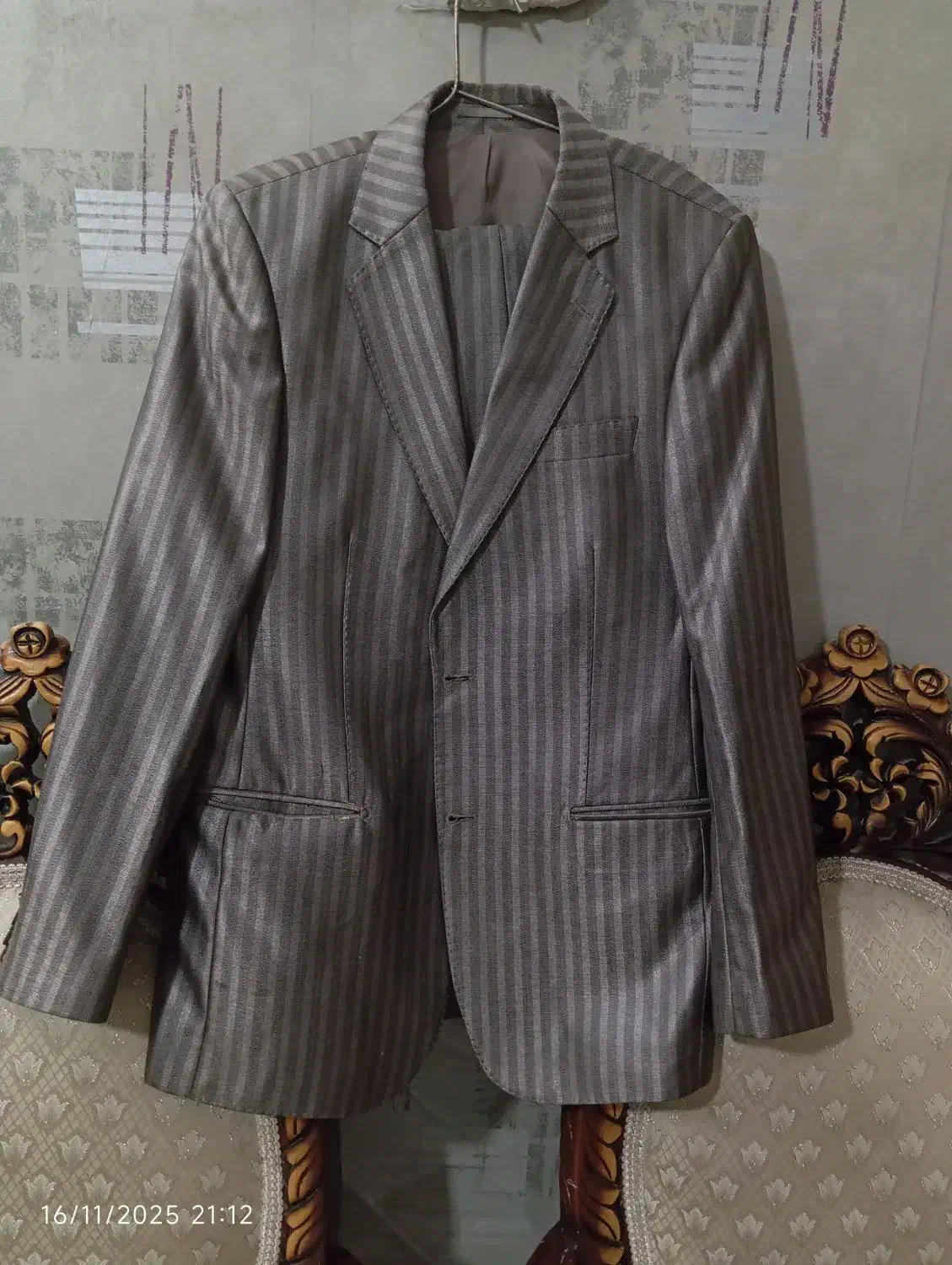 کت شلوار نو نو|لباس|رباطکریم, رباطکریم|دیوار