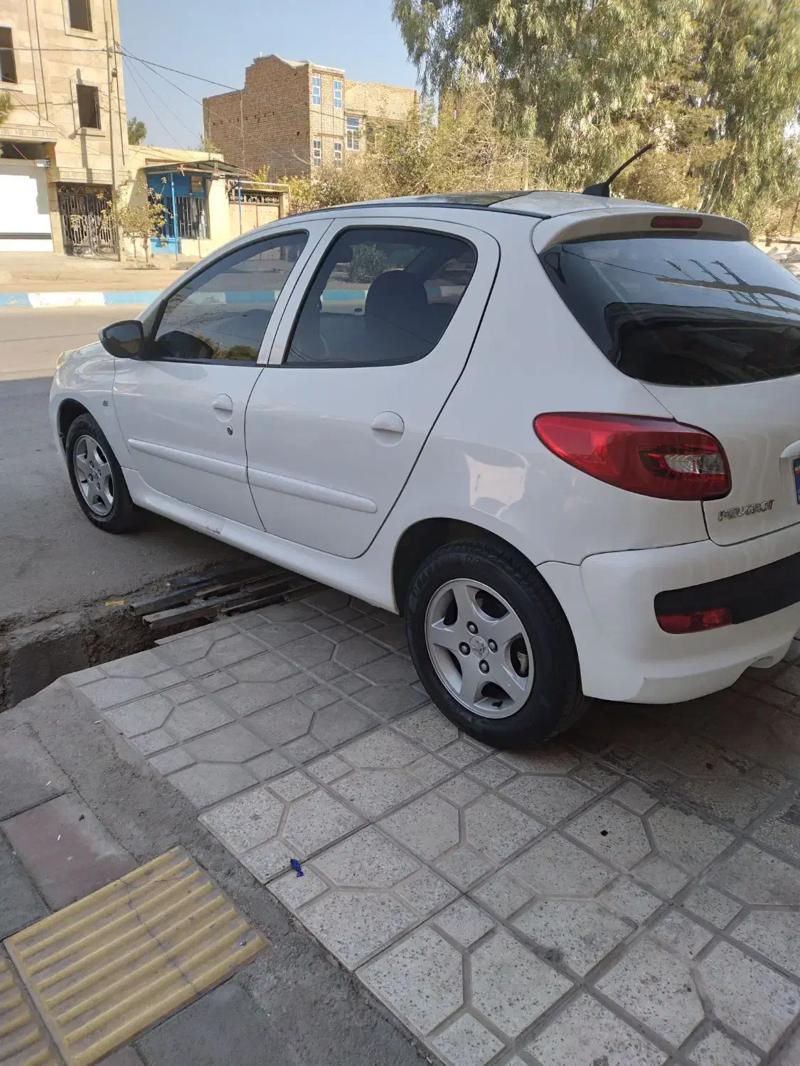 207پاناروما|خودرو سواری و وانت|ساوه, |دیوار