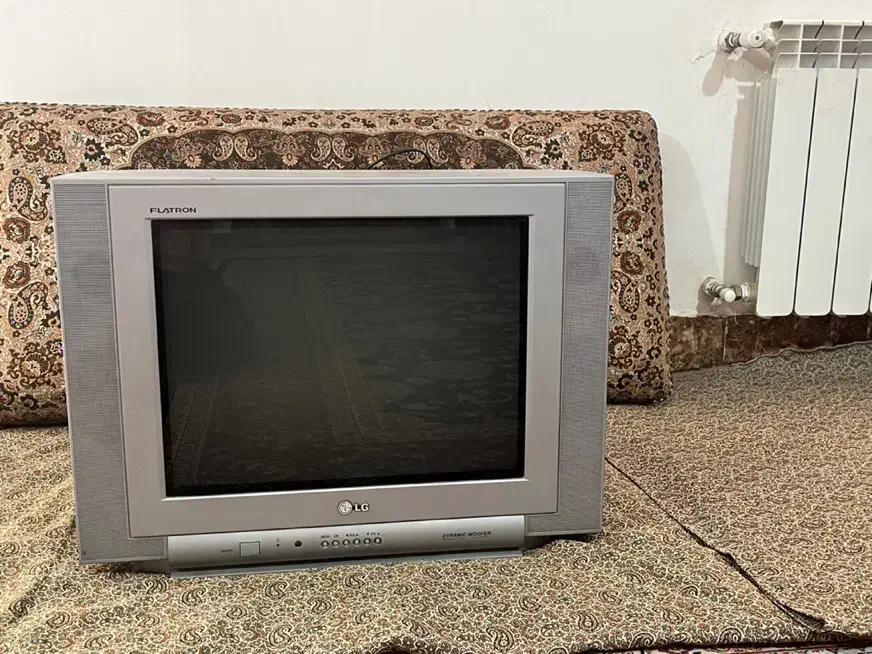 تلوزیون ۲۱ LG|تلویزیون و پروژکتور|شریف‌آباد, |دیوار