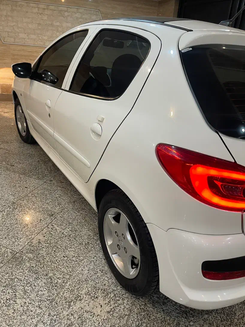 ۲۰۷پانا بدون رنگ و خط وخش کم کار نو ۱۴۰۲|خودرو سواری و وانت|تهران, اختیاریه|دیوار