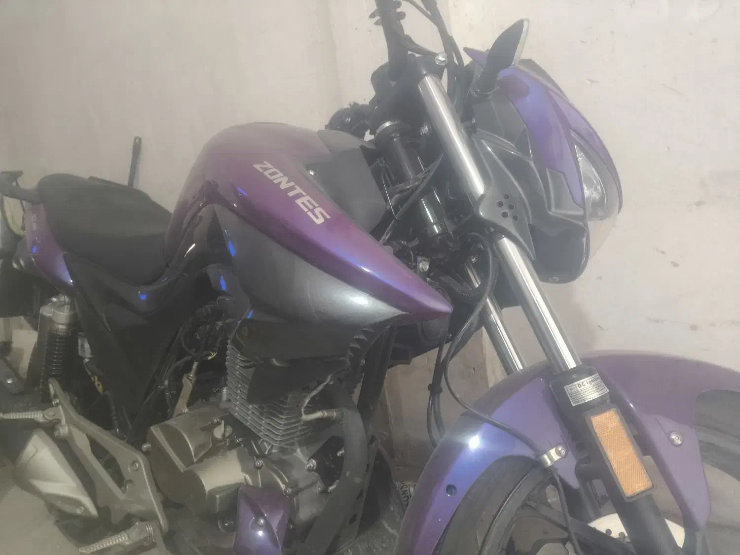 موتور زونتس 230|موتورسیکلت|مرودشت, تخت جمشید|دیوار