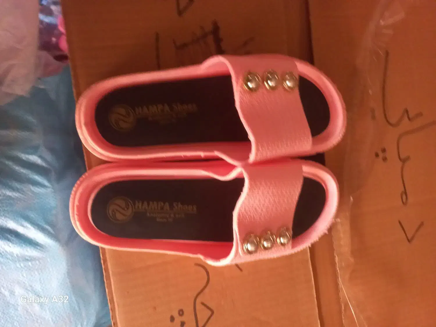 دمپایی زنانه|کیف، کفش، کمربند|قم, باجک یک|دیوار