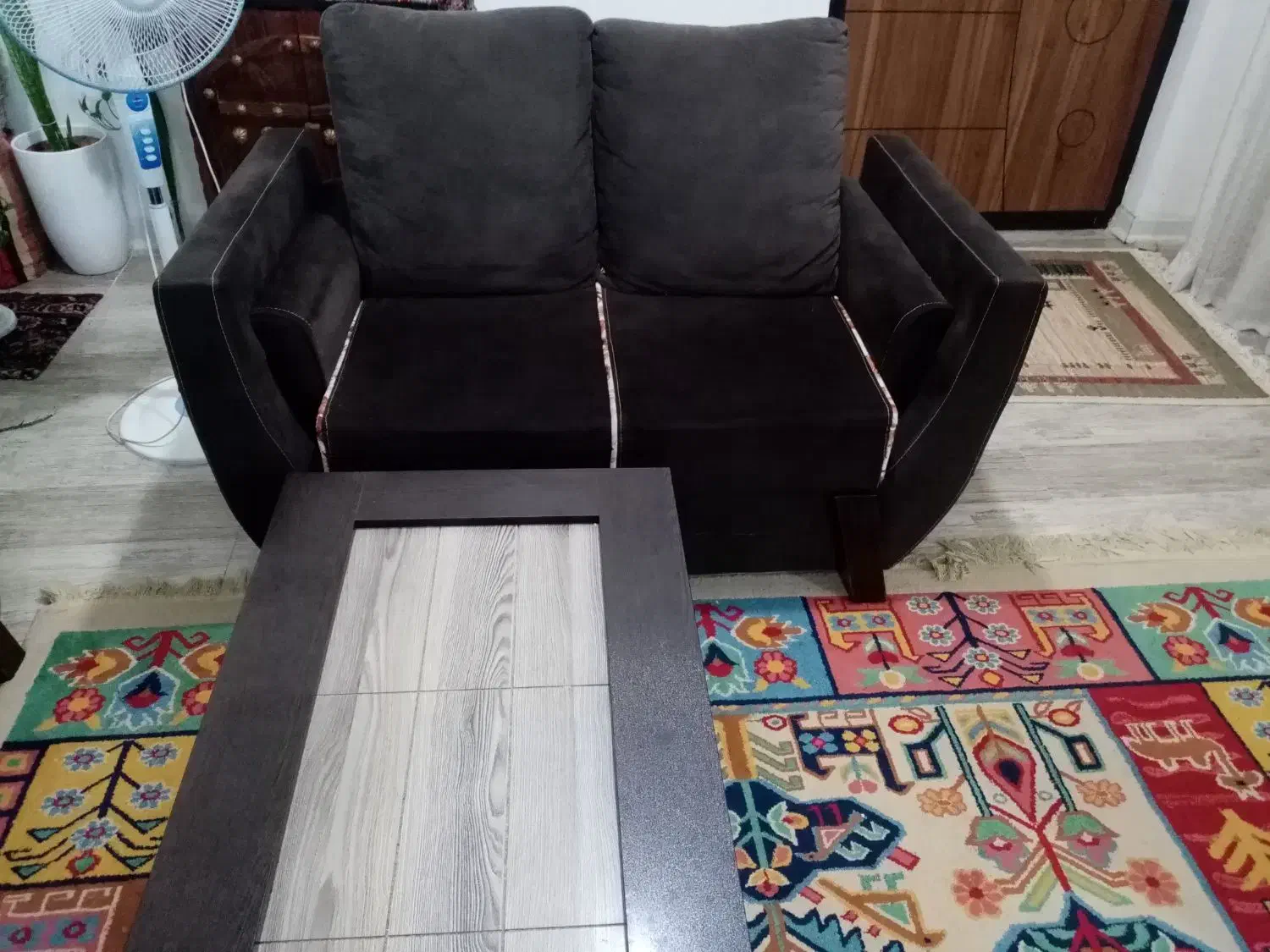 فروش مبل همراه با میز عسلی|مبلمان خانگی و میز عسلی|آبادان, |دیوار