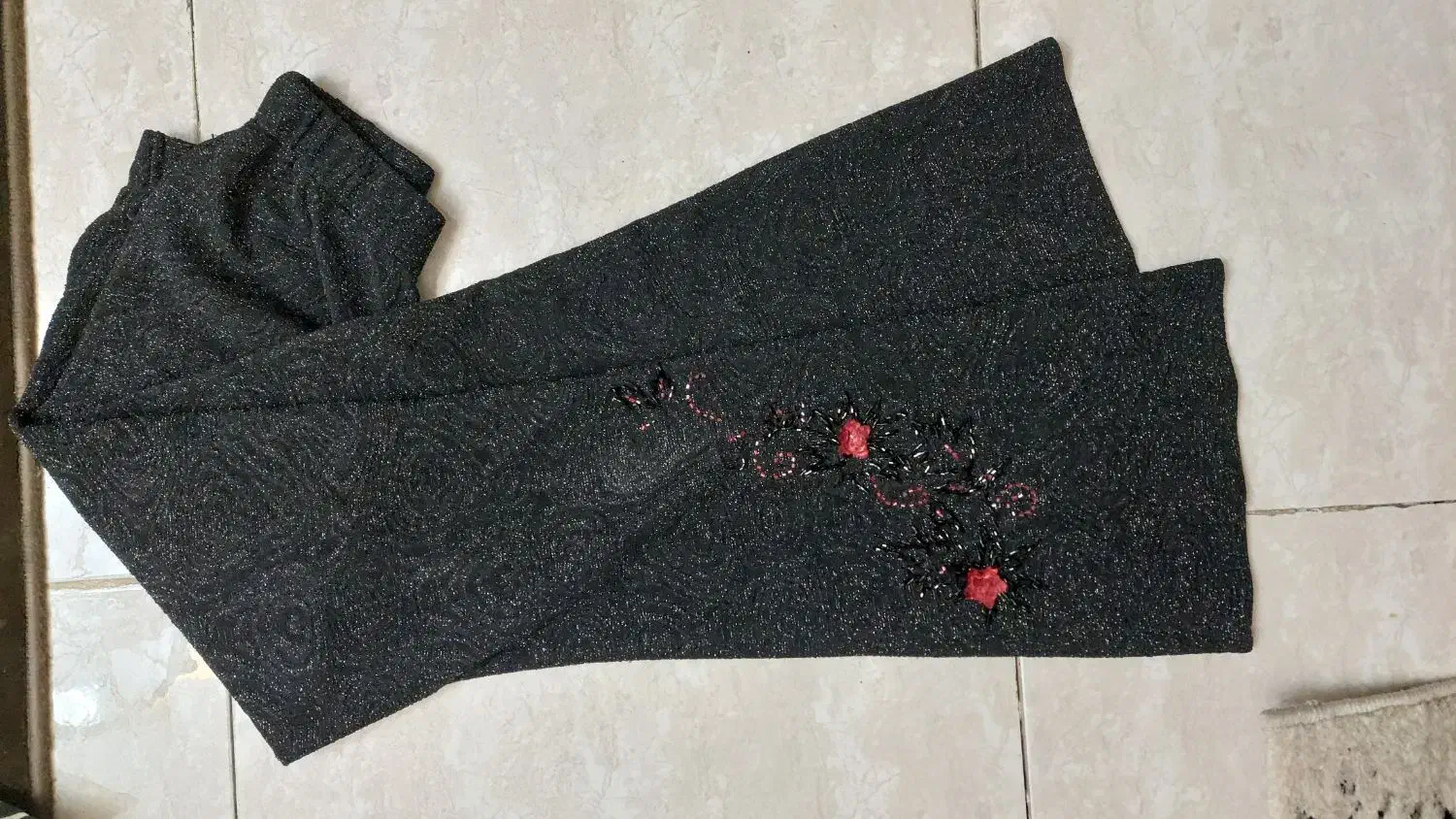 لباس مجلسی|لباس|تهران, سبلان (لشگر)|دیوار