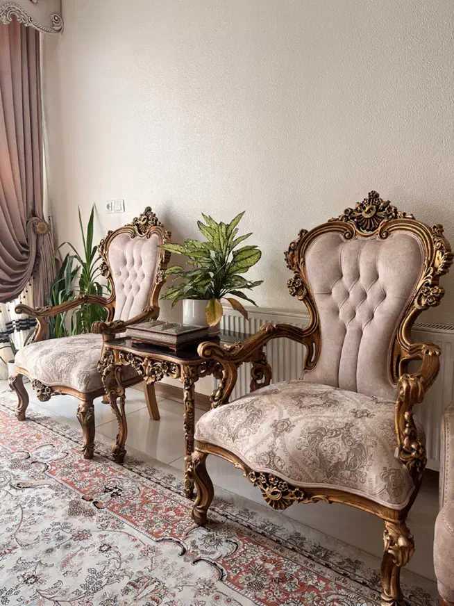 مبل ۹ نفره و نهارخوری ۸ نفره چوب راش گرجستان|مبلمان خانگی و میز عسلی|شاهین‌شهر, طالقانی|دیوار