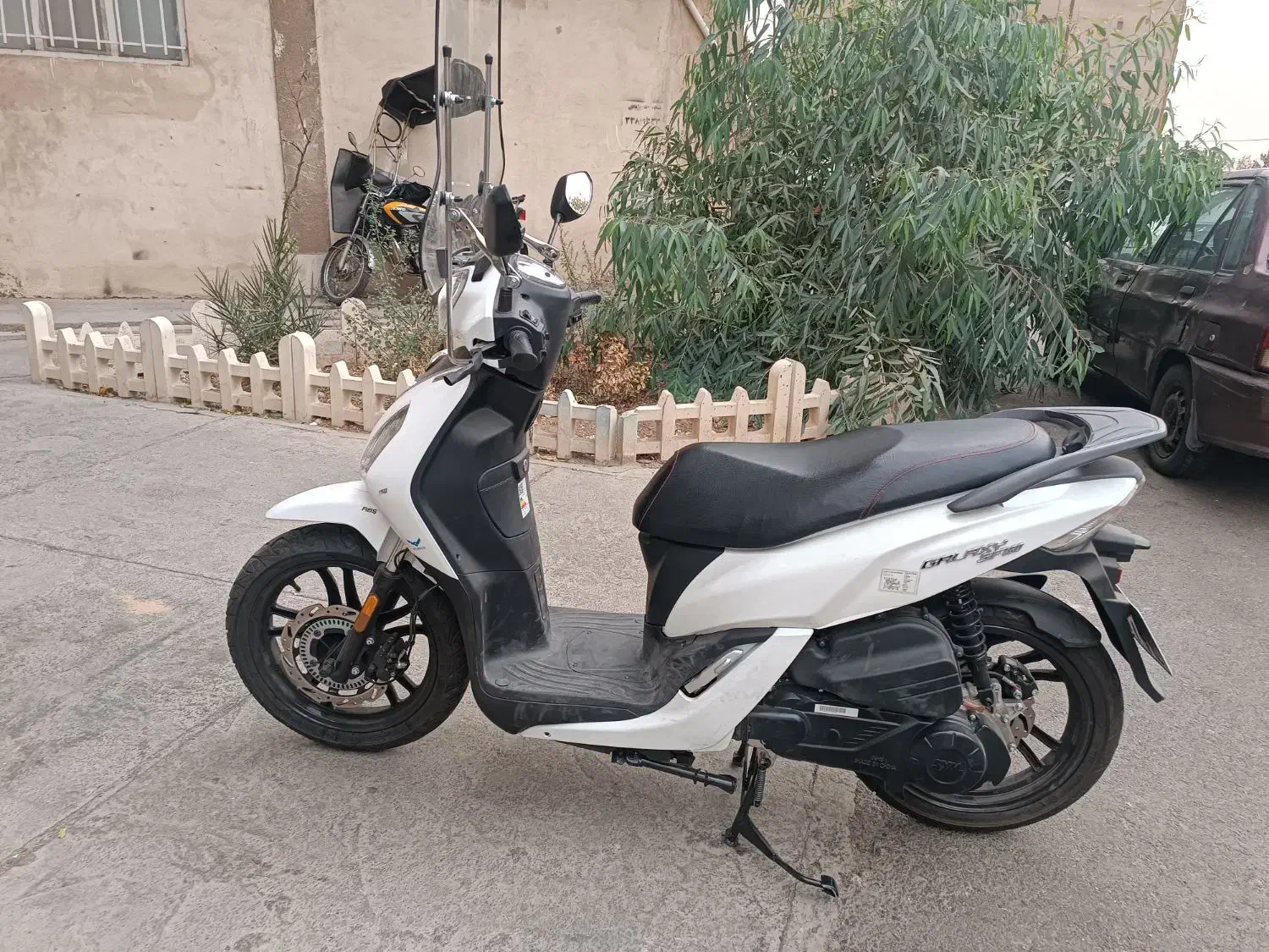 گلکسیsf180|موتورسیکلت|تهران, قصر فیروزه ۲|دیوار