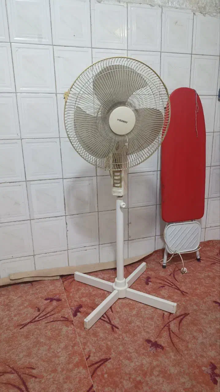 پنکه سالم در حد نو|پنکه و تصفیه‌کنندهٔ هوا|قم, علی آباد سعدگان|دیوار