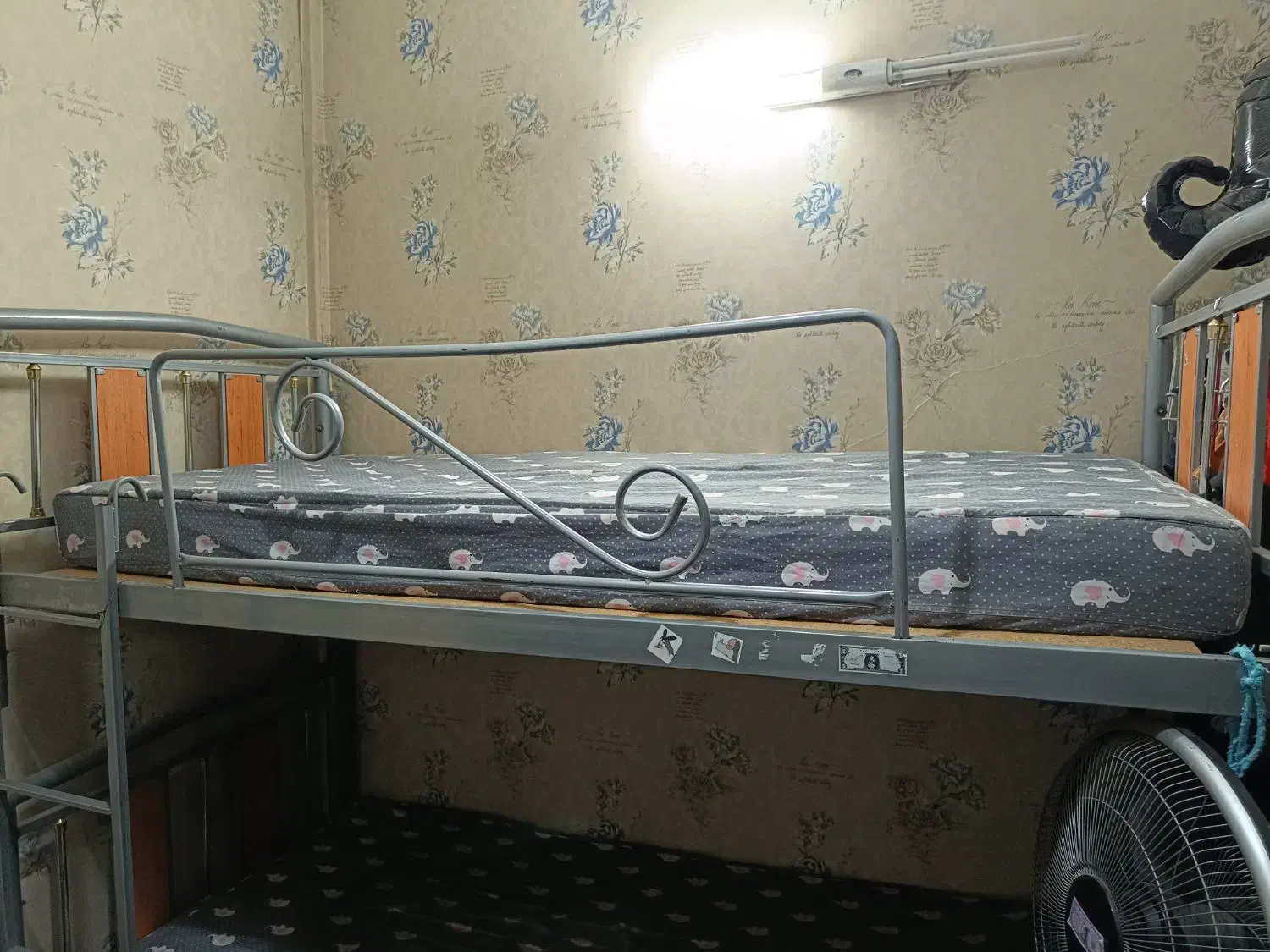 تخت خواب دوطبقه|تخت و سرویس خواب|مشهد, طلاب|دیوار