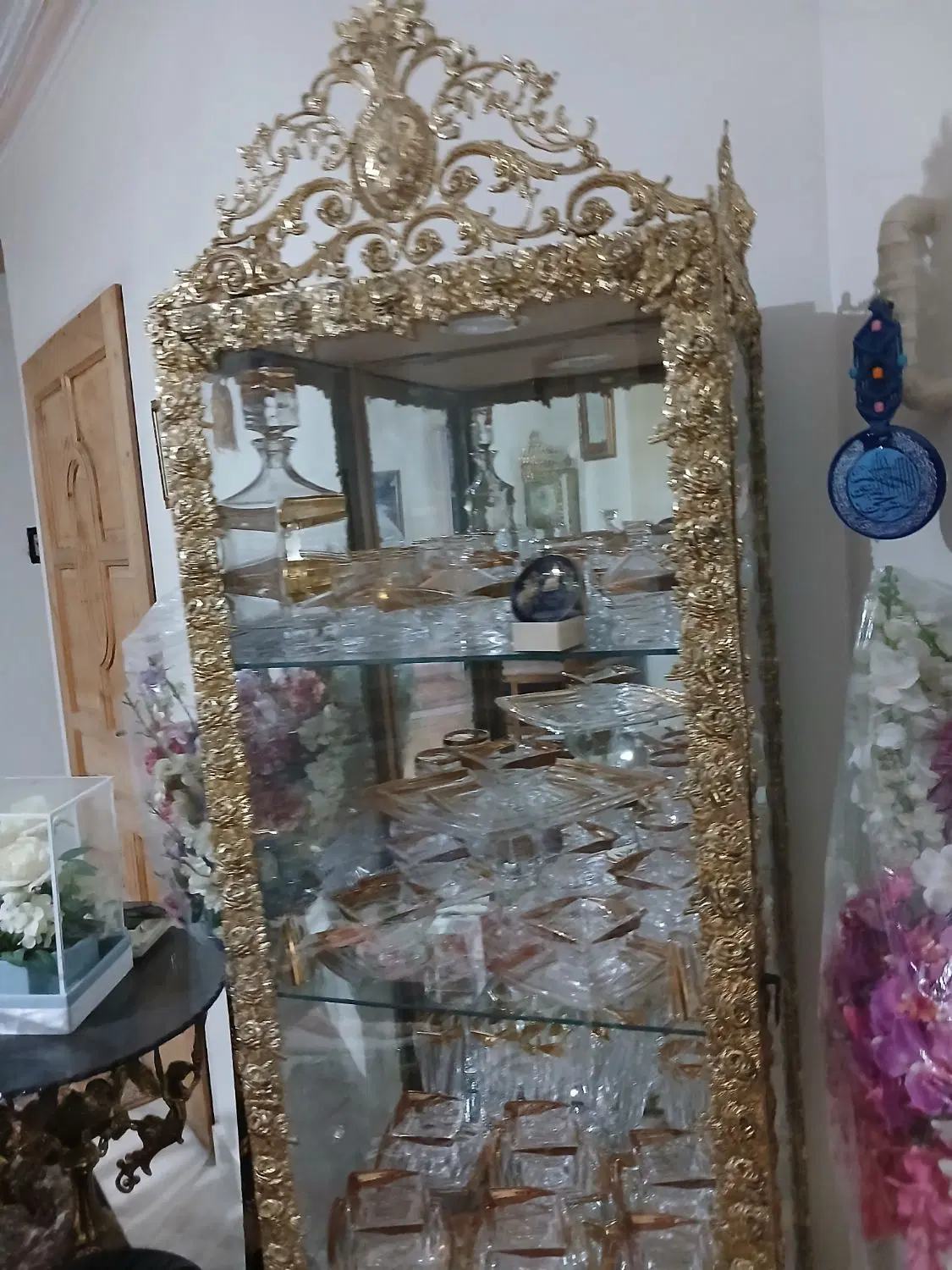بوفه وساعت ایستاده تمام برنز برنج گل رزاصل نونو|بوفه، ویترین، کنسول|تهران, شکوفه|دیوار
