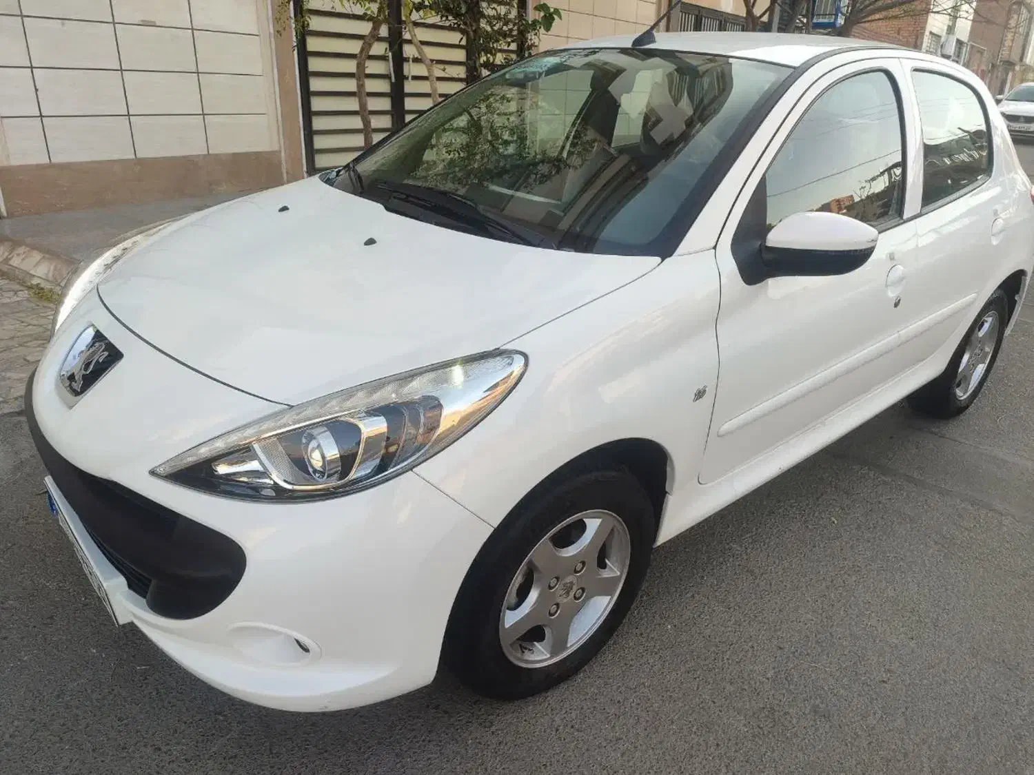 ۲۰۷ مدل ۱۴۰۲|خودرو سواری و وانت|بیرجند, |دیوار