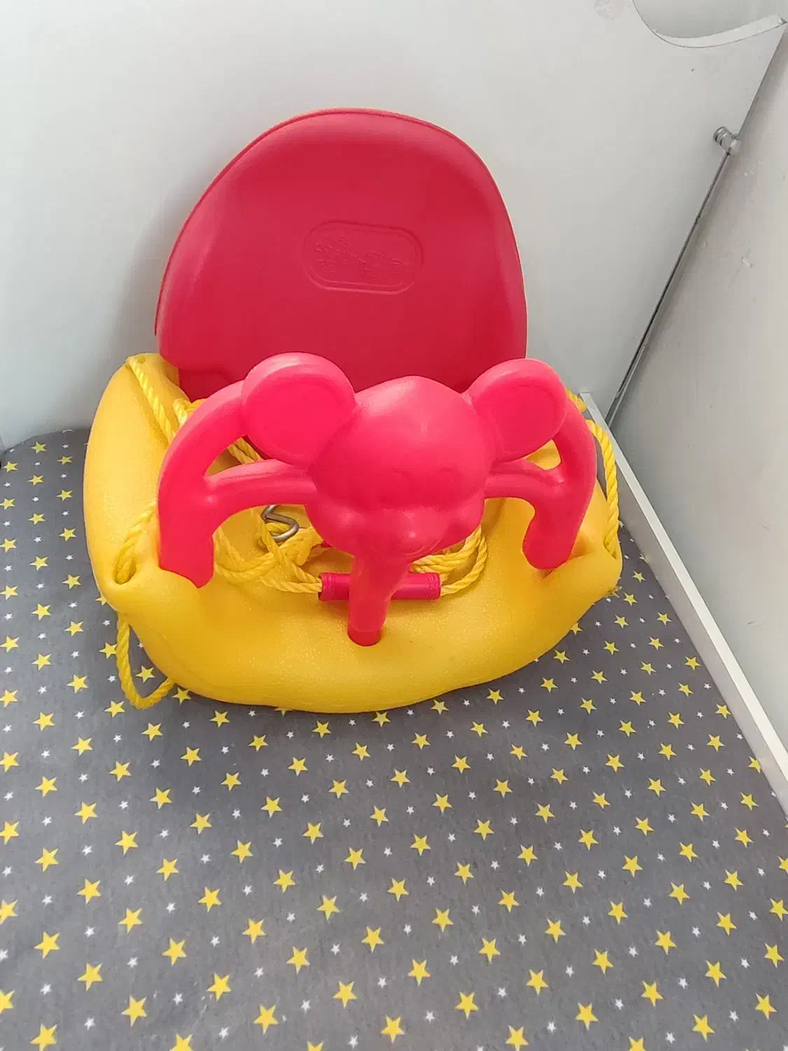 تاب کودک|اسباببازی|شیراز, کوشک میدان|دیوار