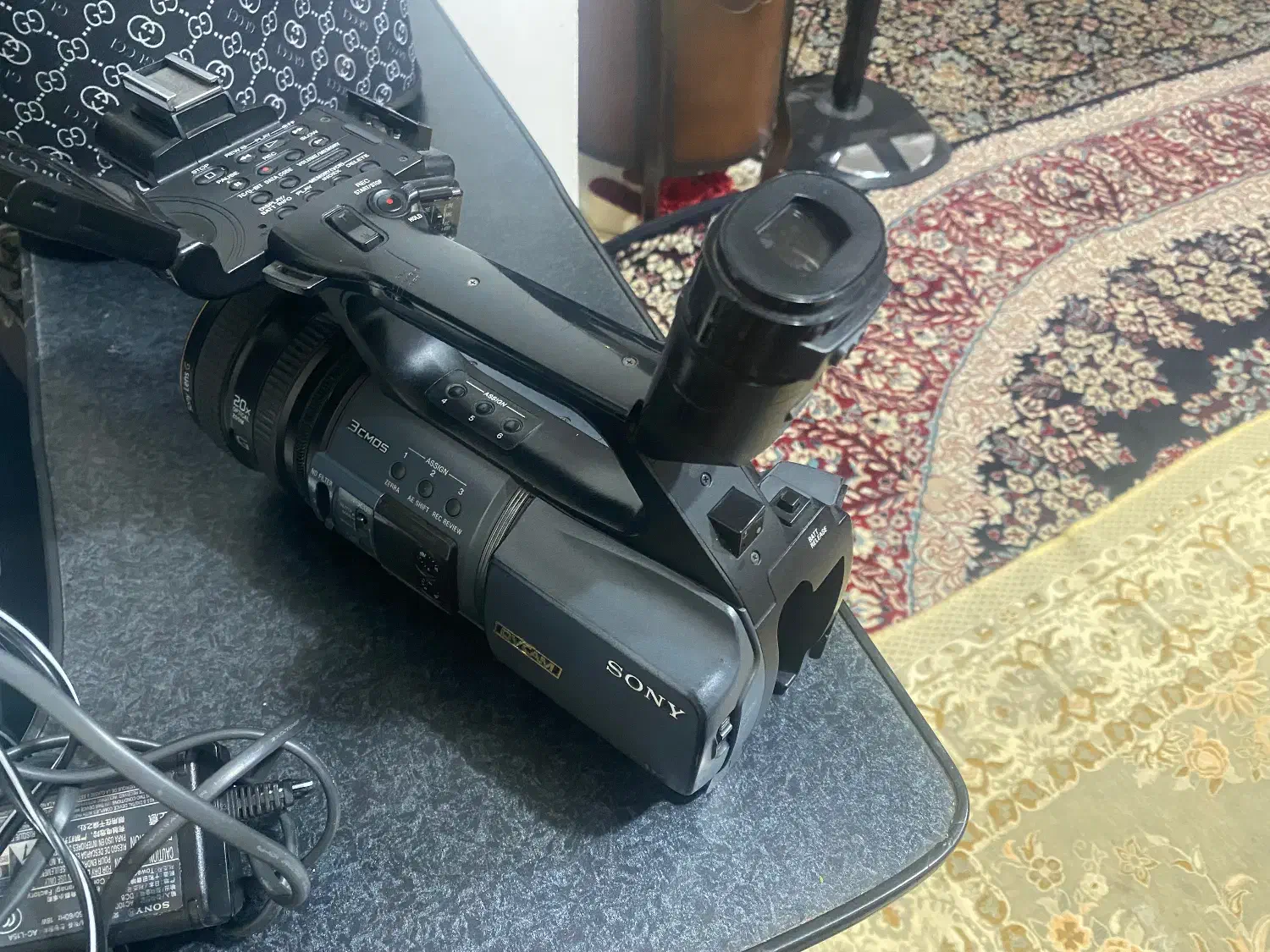Sony dsr-pd175 دوربین فیلمبرداری حرفه ای|دوربین عکاسی و فیلم‌برداری|بم, |دیوار