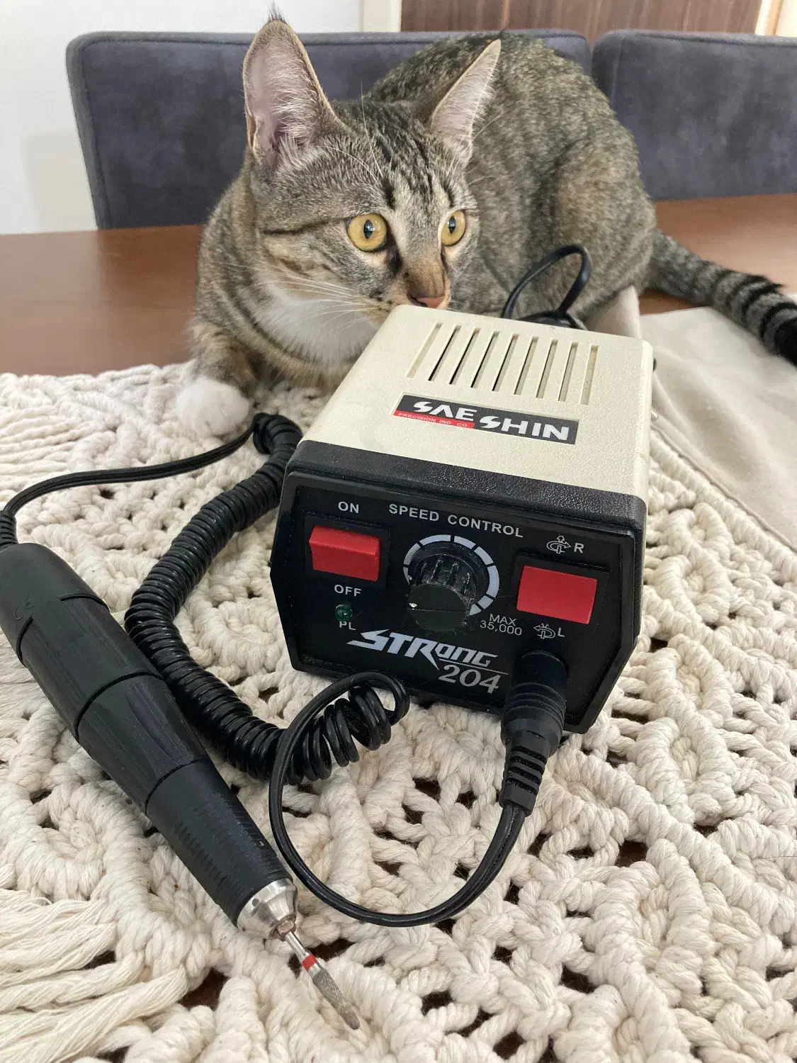 سوهان برقی کاملا سالم و تمیز|آرایشی، بهداشتی، درمانی|ساری, |دیوار