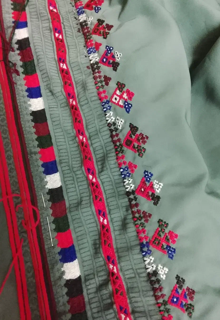 دوچگر|لباس|زاهدان, |دیوار