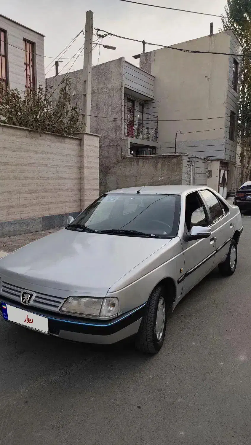 پژو۴۰۵ نقره ای مدل ۸۵|خودرو سواری و وانت|هشتگرد, شهرک بعثت|دیوار