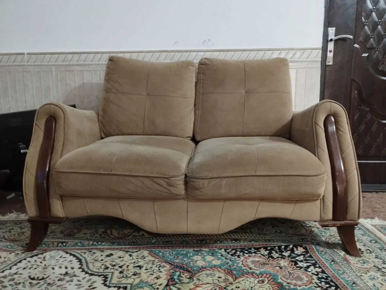 مبلمان 7نفره تمیز سالم در حد نو|مبلمان خانگی و میز عسلی|گرگان, |دیوار