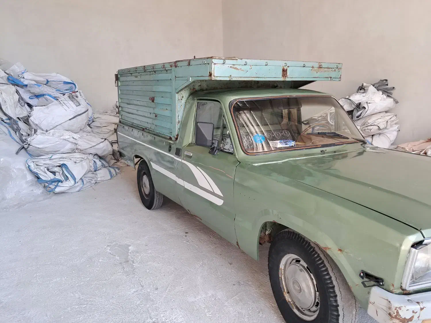 وانت مزدا|خودرو سواری و وانت|تبریز, |دیوار