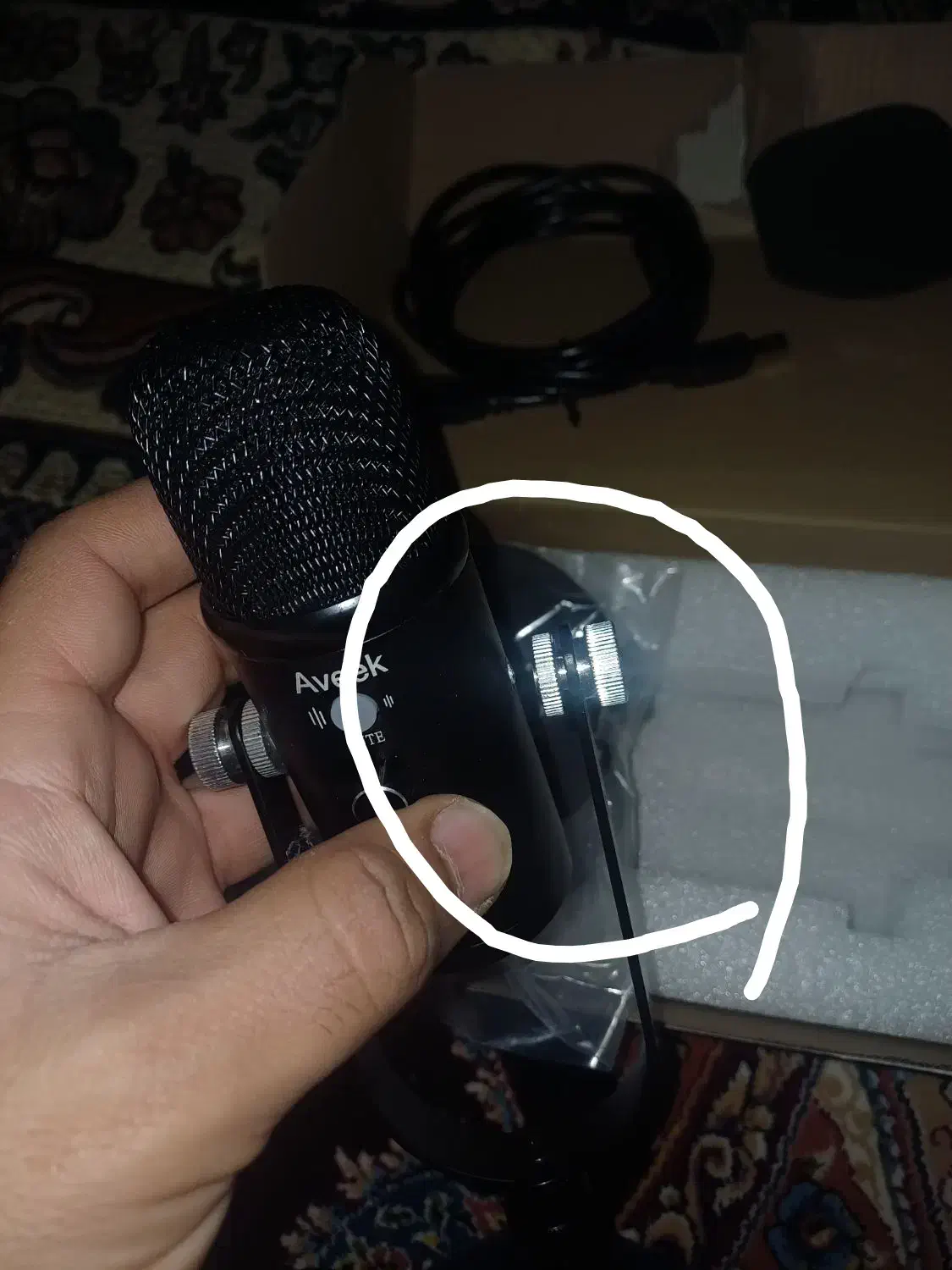 میکرفون برند Aveek|صوتی و تصویری|قرچک, مجتمع مسکونی طبیعت|دیوار