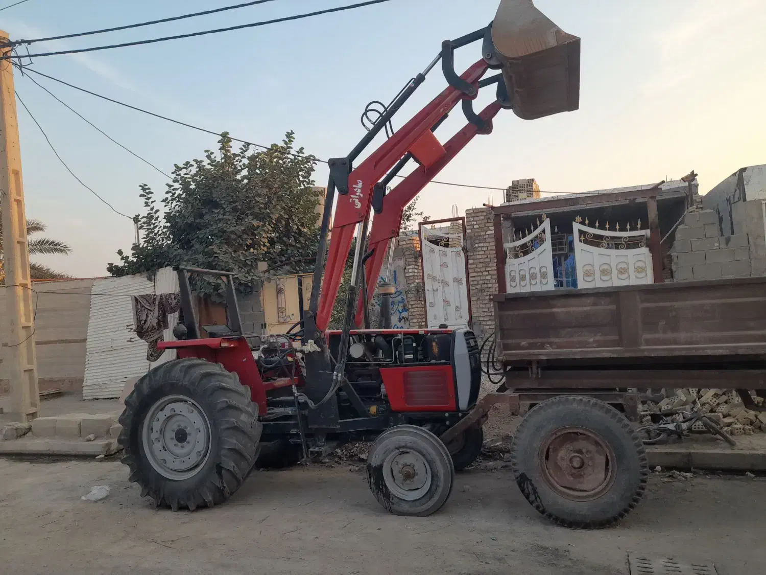 تراکتور۹۸تمیز درحدصفر|خودرو سنگین|بندر ماهشهر, |دیوار