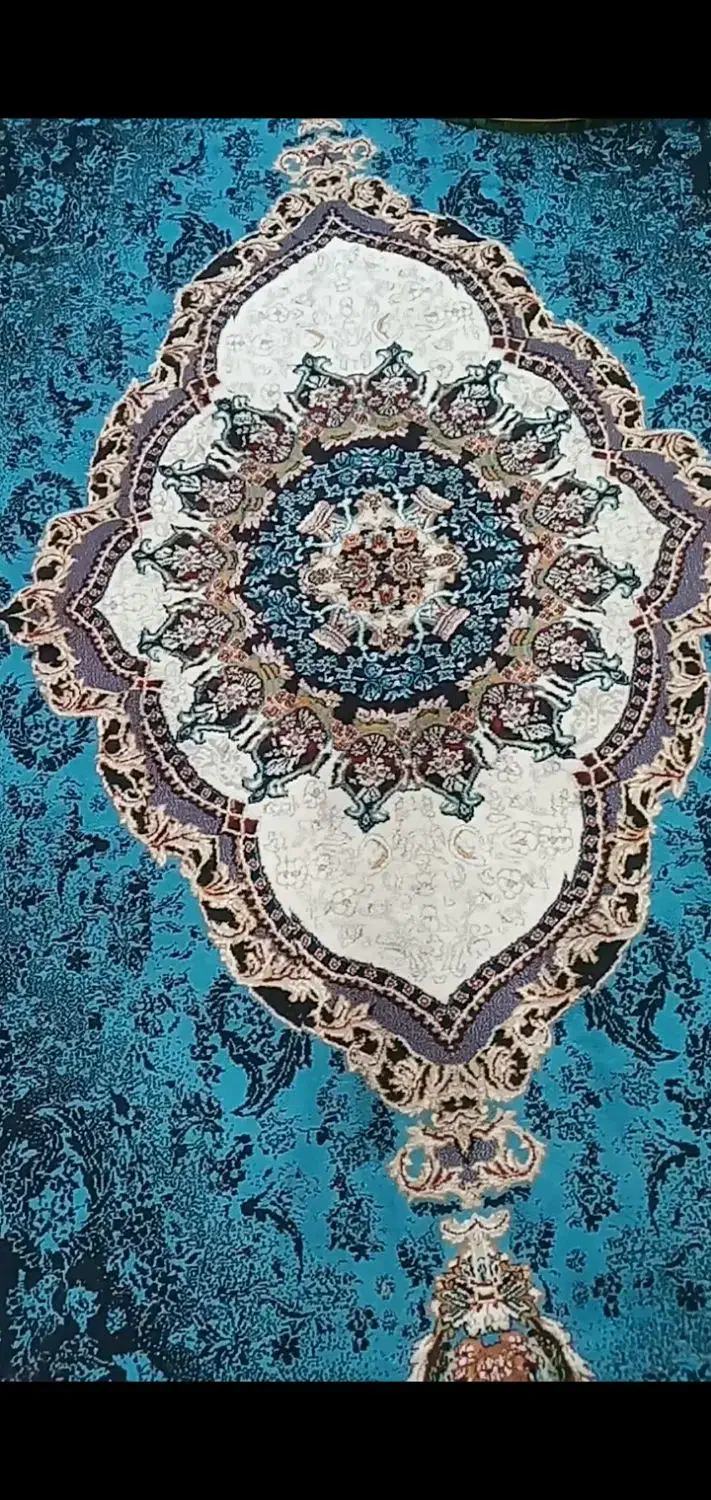 تمیز وسالم گلیم وفرش|فرش|قزوین, |دیوار