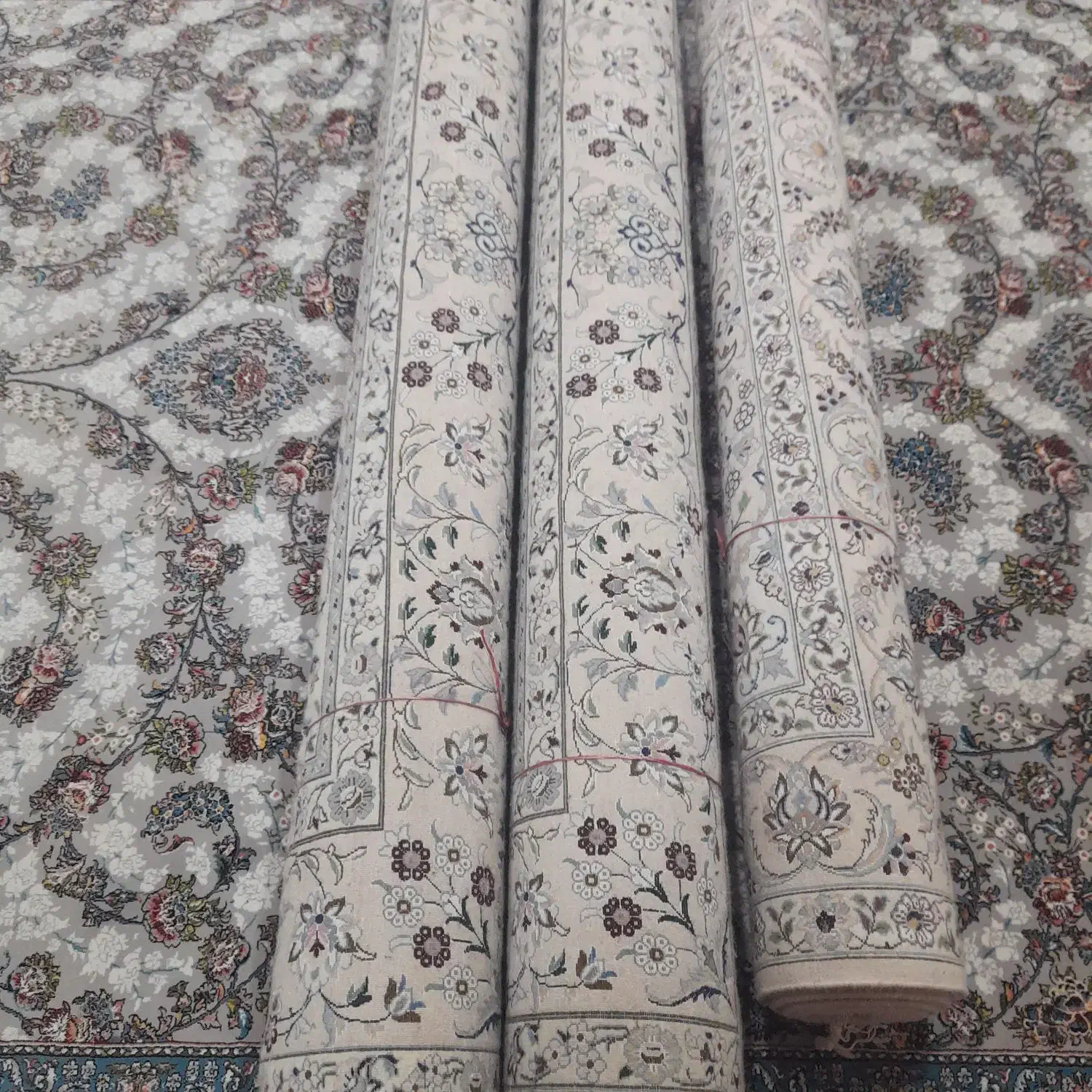 فرش،دستبافت،ناینی|فرش|نجفآباد, شیخ آباد|دیوار