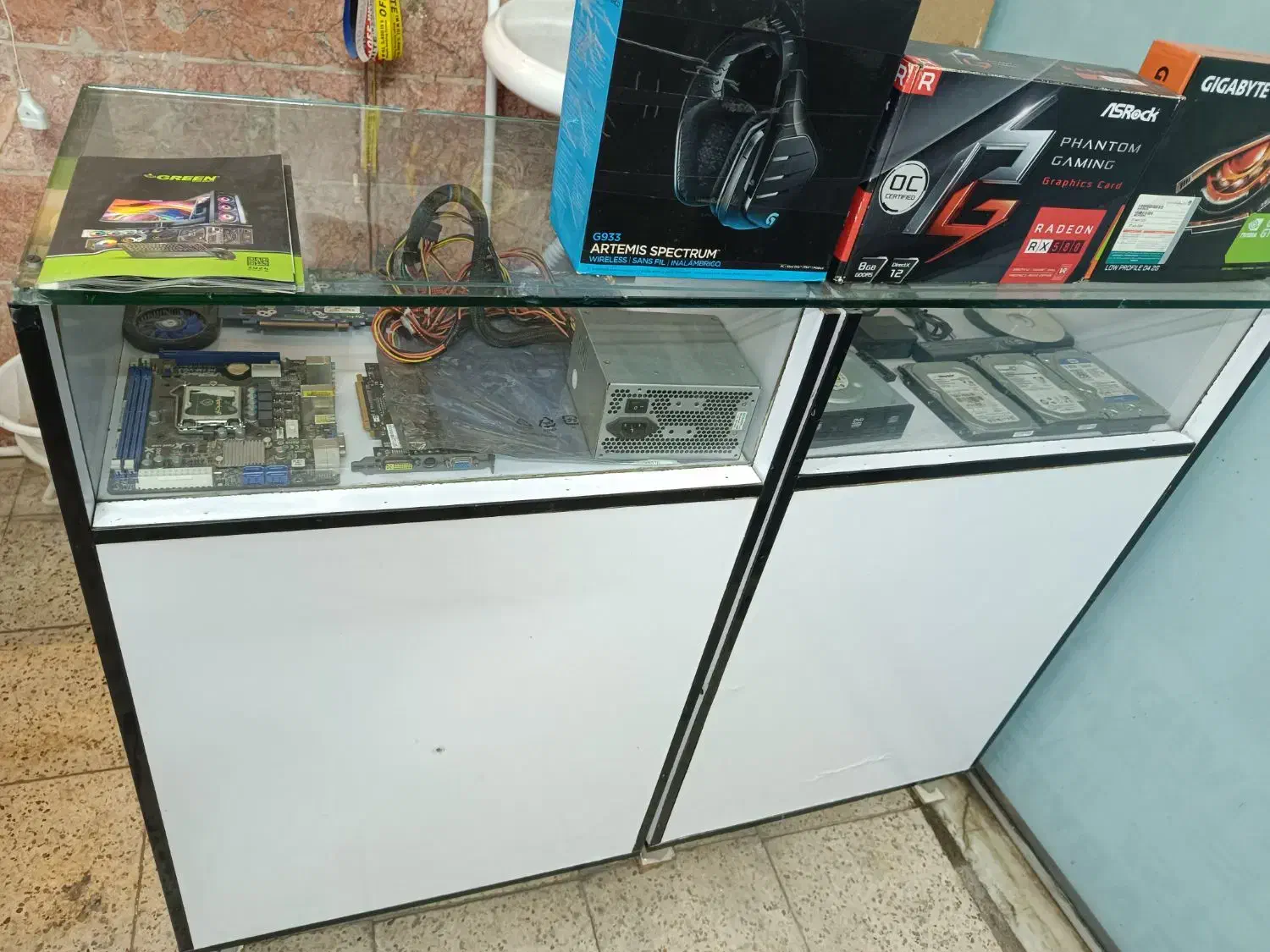 میز و ویترین MDF|بوفه، ویترین، کنسول|مشهد, توس (بلوار توس)|دیوار