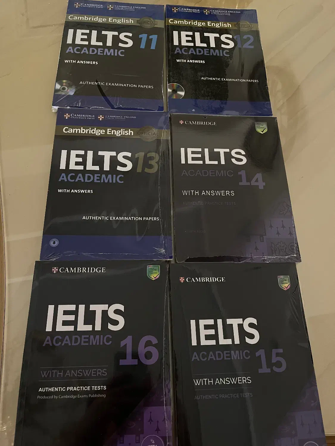 مجموعه Cambridge Ielts از ۱۱ تا ۱۶|کتاب و مجله آموزشی|تهران, مجیدآباد|دیوار