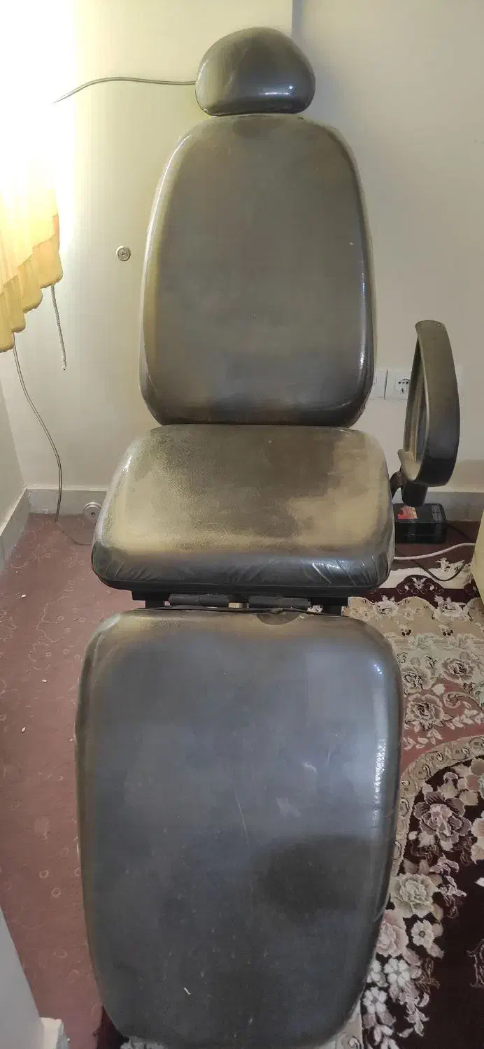 صندلی ارایشگاه|آرایشگاه و سالنهای زیبایی|بیرجند, |دیوار