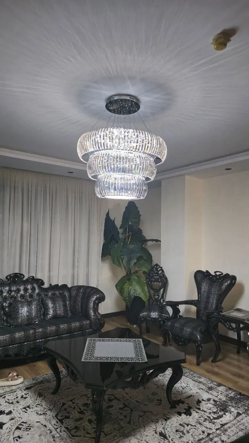 لوستر سه طبقه|لوستر و چراغ آویز|کرج, گوهردشت|دیوار