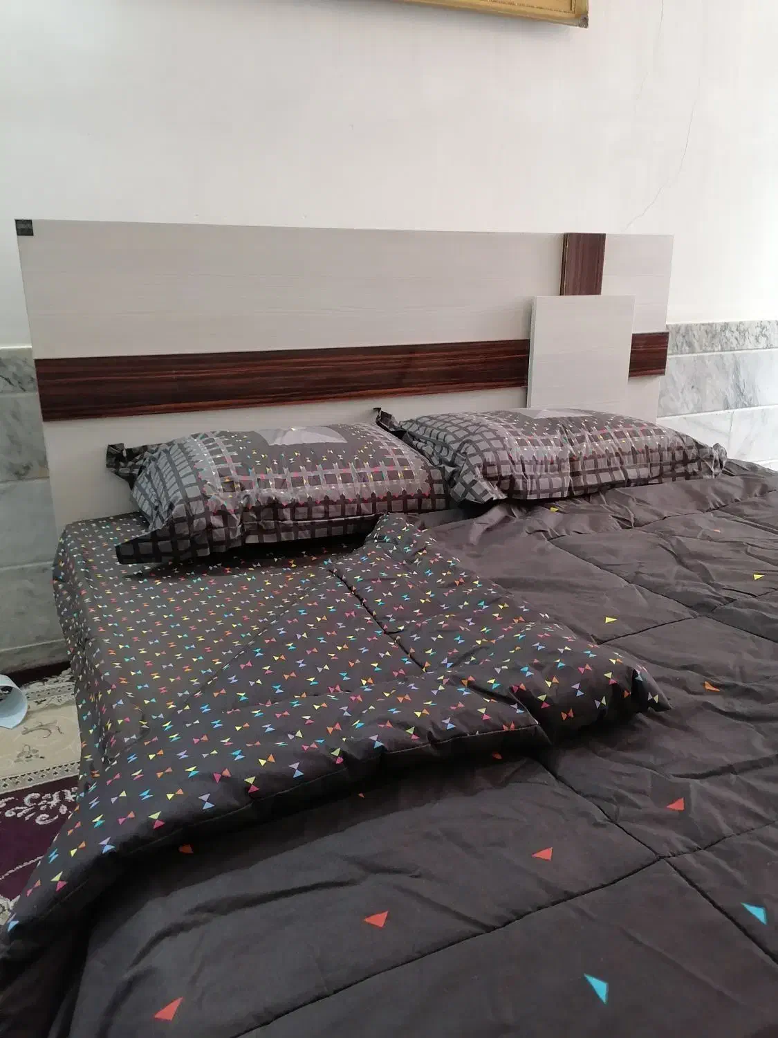 تخت خواب دو نفره نو|تخت و سرویس خواب|شیروان (خراسان), |دیوار