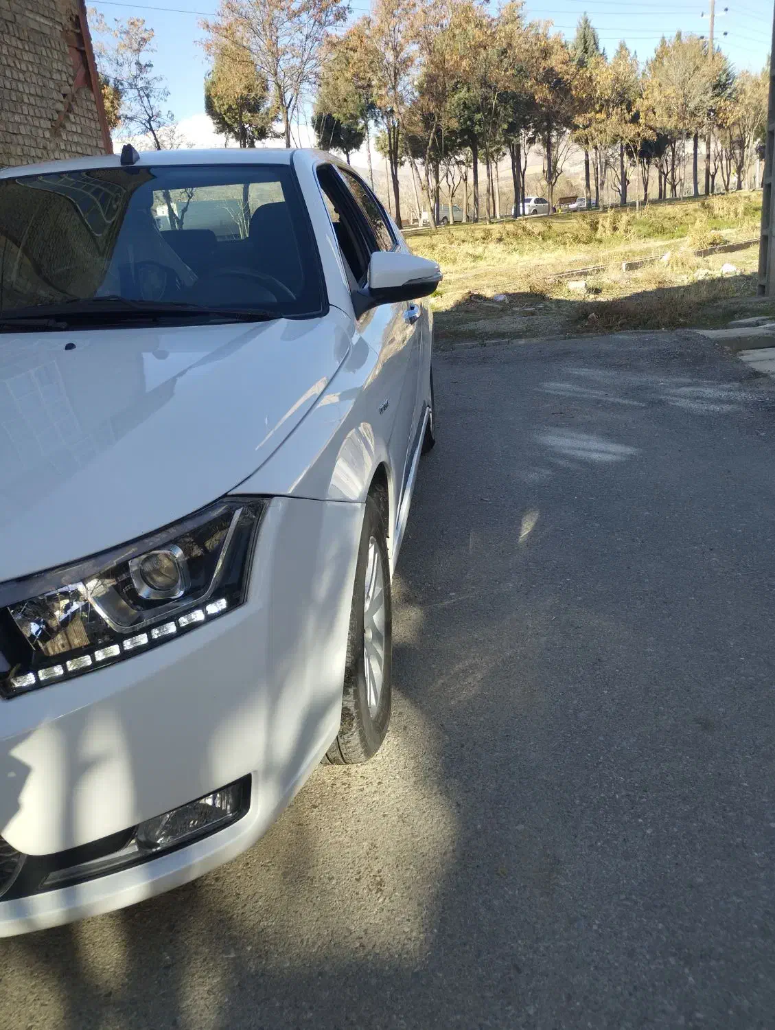 دنا پلاس|خودرو سواری و وانت|بروجرد, |دیوار