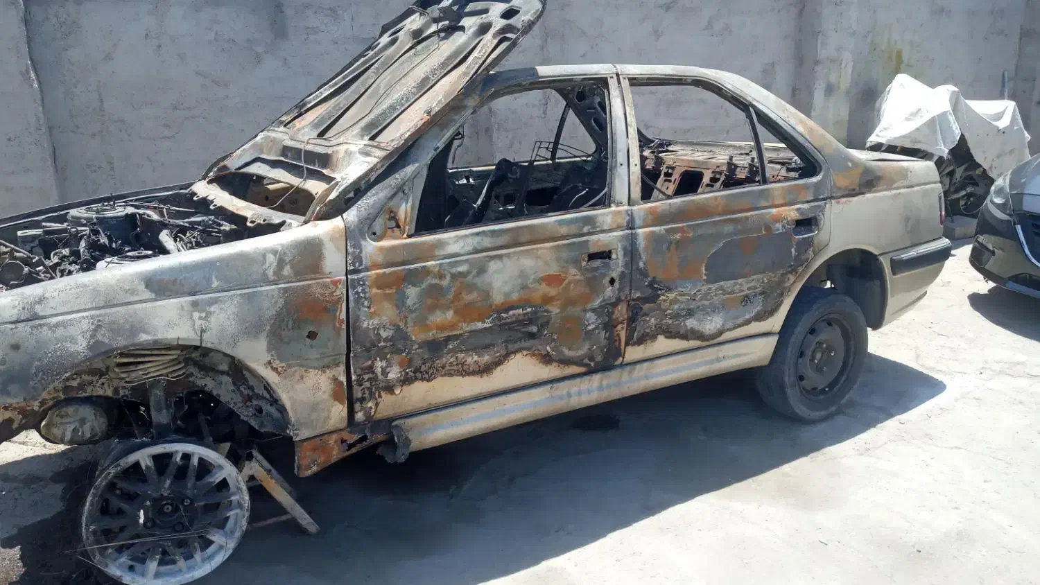 پارس متور زانتیا elx مدل ۸۳|خودرو سواری و وانت|تهران, آبشار تهران (دریاچه)|دیوار