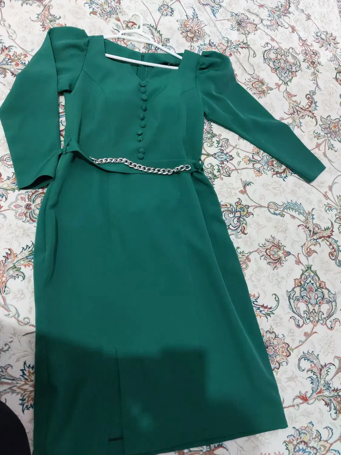 تعدادی مانتووشومیزدرحدنوونو|لباس|شهرکرد, |دیوار