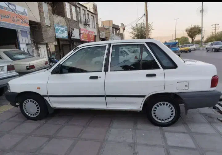 پراید صندوقدار بنزینی مدل۸۱|خودرو سواری و وانت|سیلاخور, |دیوار