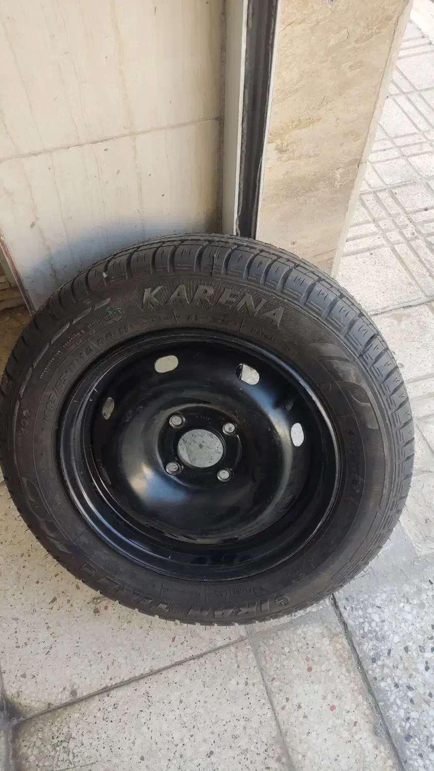 لاستیک پزویی 185*14 با رینگ|قطعات یدکی و لوازم جانبی|صدرا-فارس, فاز ۱|دیوار