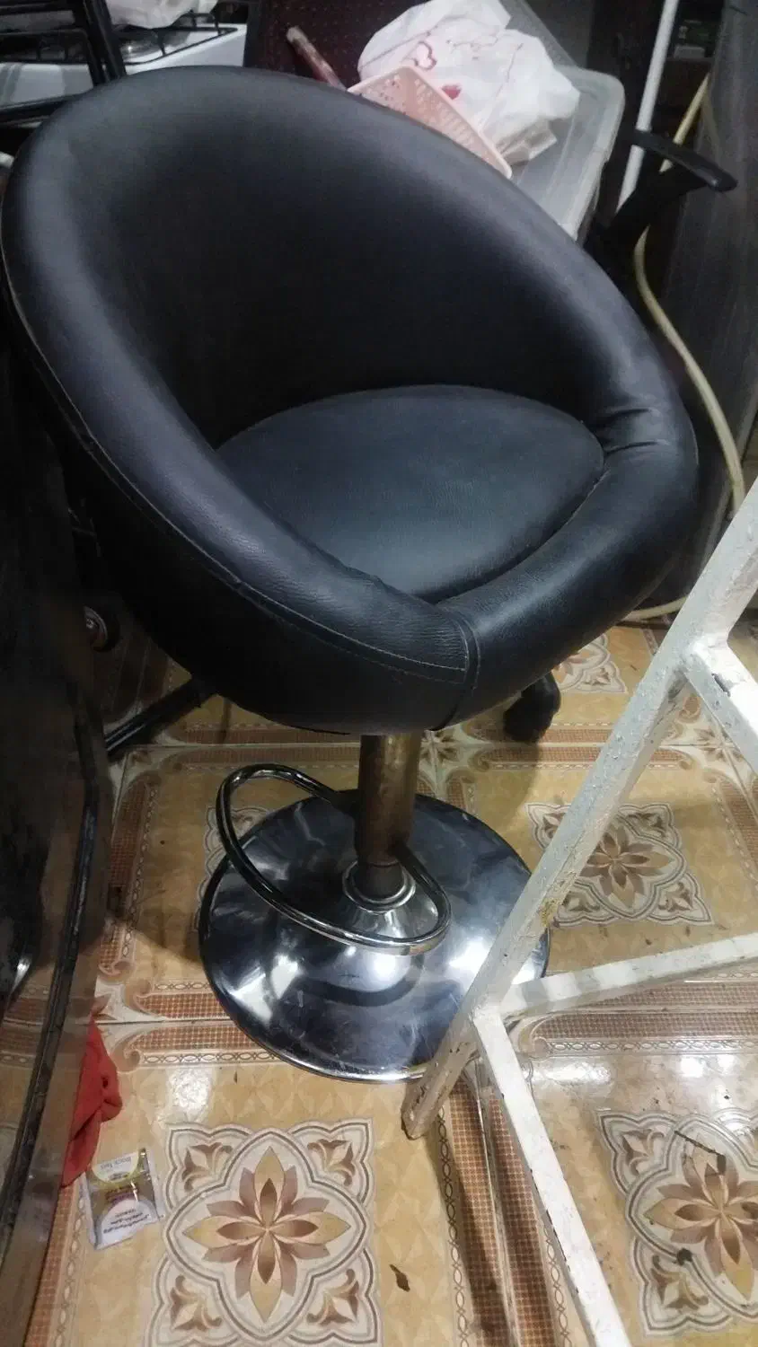 صندلی جکدار|صندلی و نیمکت|قرچک, میرزائی شمالی|دیوار