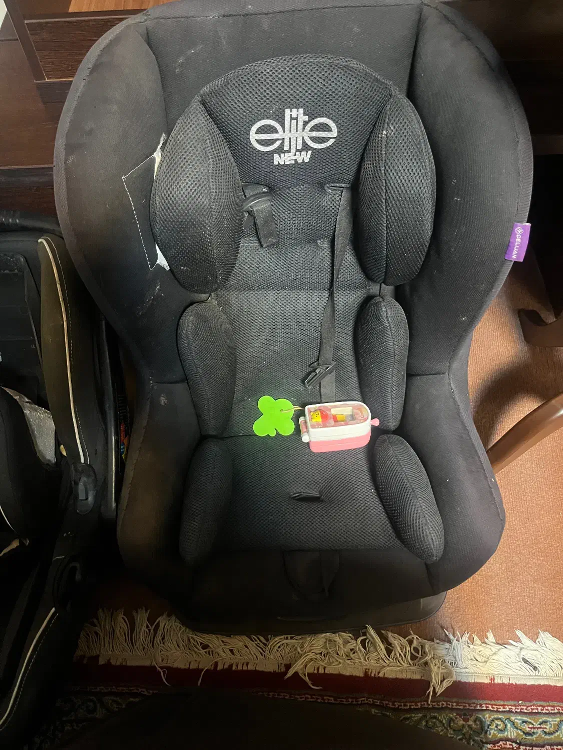 صندلی ماشین و‌کریر|تخت و صندلی بچه|یزد, |دیوار