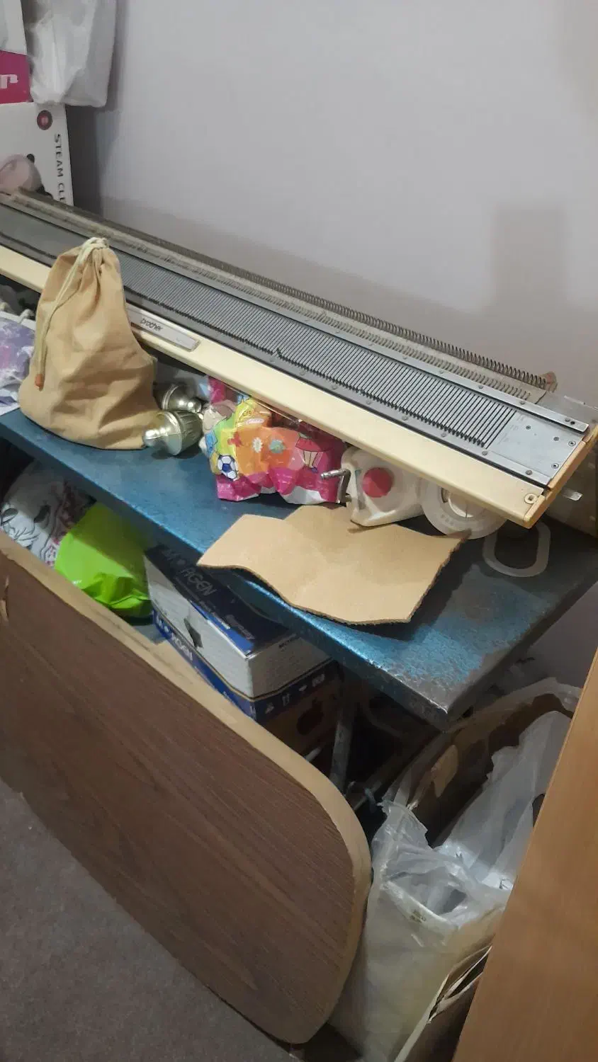 ماشین بافندگی مدل  برادر ۸۲۰|چرخ خیاطی و ریسندگی|رشت, باهنر|دیوار